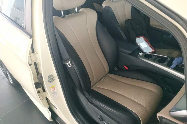 Used BYD Dolphin 2025 Intelligent Driving Version 520km Range Knight Edition Right Front Seat