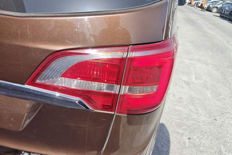 Used Baojun 730 2016 1.5L Manual Luxury Edition 7 Seats
