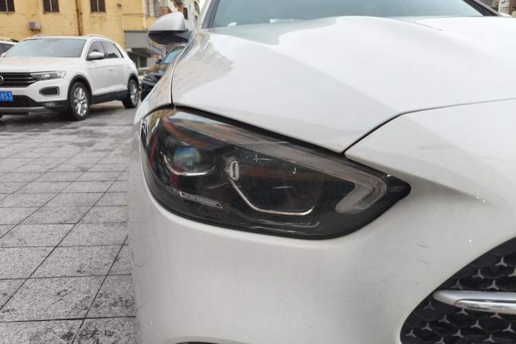 Used Mercedes-Benz C-Class 2023 Revised C 200 L Sport Edition Right Front Headlight