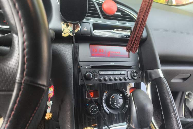 Used Peugeot 3008 2013 1.6THP Automatic Trend Edition
