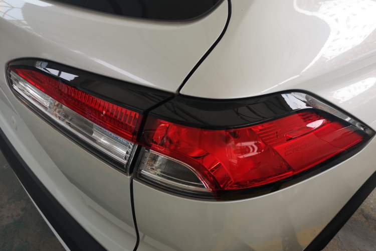 Used Toyota Corolla Cross 2026 Model 2.0L Elite Edition