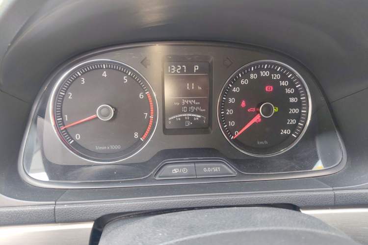 Used Volkswagen Lavida 2013 1.4TSI DSG Comfort Edition
