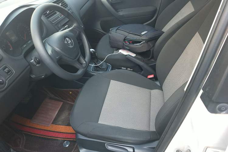 Used Volkswagen Polo 2016 1.4L Automatic Trendy Model
