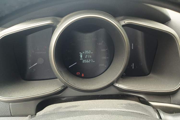 Used Oshan CX70 2016 1.6L Manual Luxury Model