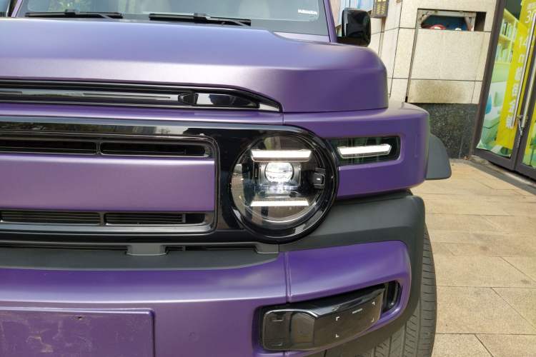 Used iCAR V23 2025 401 Two-Wheel Drive Intelligent Driving Version