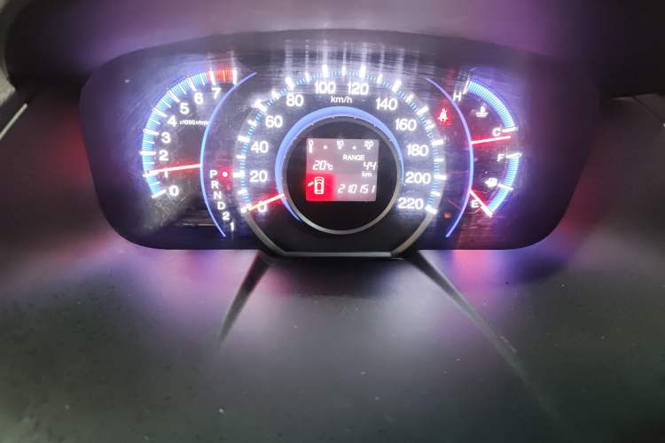 Used Honda Odyssey 2009 2.4L Luxury Edition Odometer Close Up