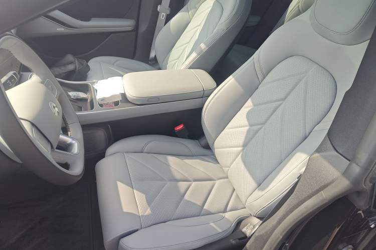 Used Nio ET5T 2025 75 kWh Touring