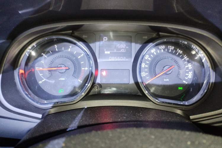 Used Citroen C3-XR 2015 1.6L Automatic Pioneer Model
