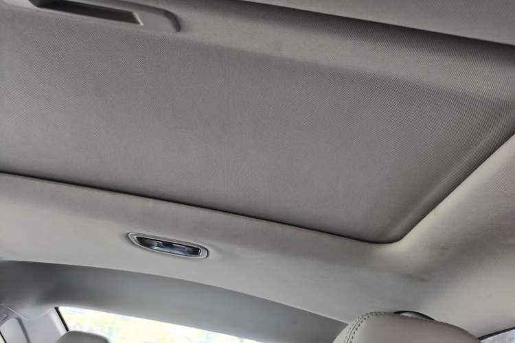 Used Geely Auto Binray 2018 14T Manual Binzhi Edition
