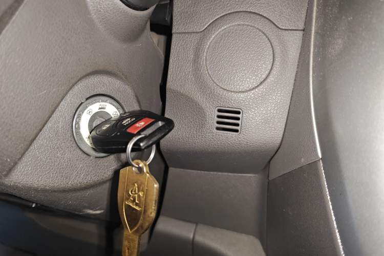 Used Nissan Sunny 2015 1.5XE Manual Comfort Edition