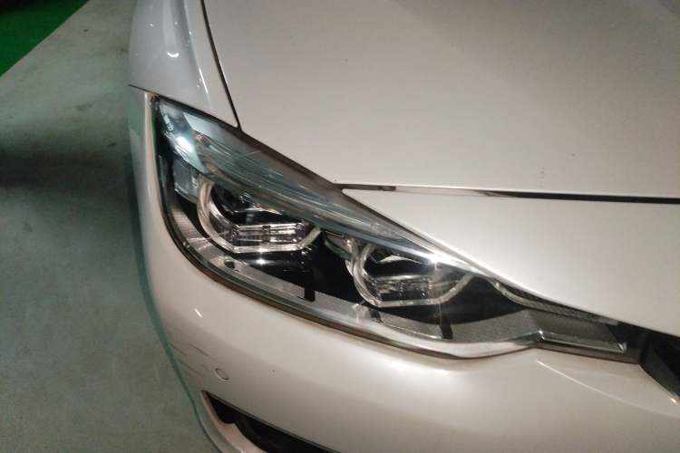 Used BMW 3 Series 2017 320Li Fashion Model Right Front Headlight