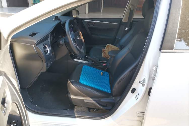 Used Toyota Corolla 2017 Revised Version 1.2T S-CVT GL