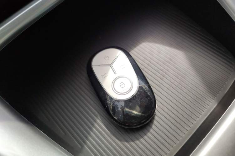 Used Geely Galaxy Geome 2026 Model 410km Carefree Edition Vehicle Key