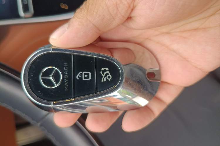 Used Mercedes-Benz Maybach S-Class 2021 S 480 4MATIC Vehicle Key