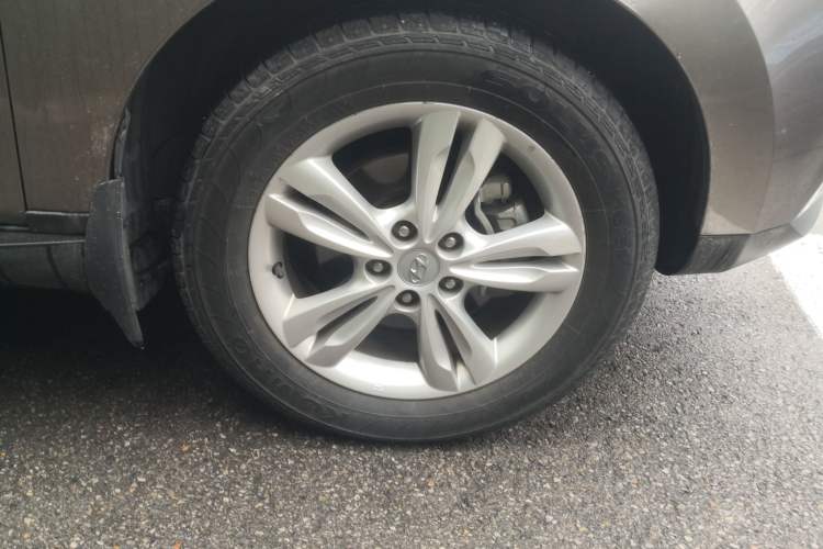 Used Hyundai ix35 2012 2.0L Automatic Two-Wheel Drive Elite Edition GLS