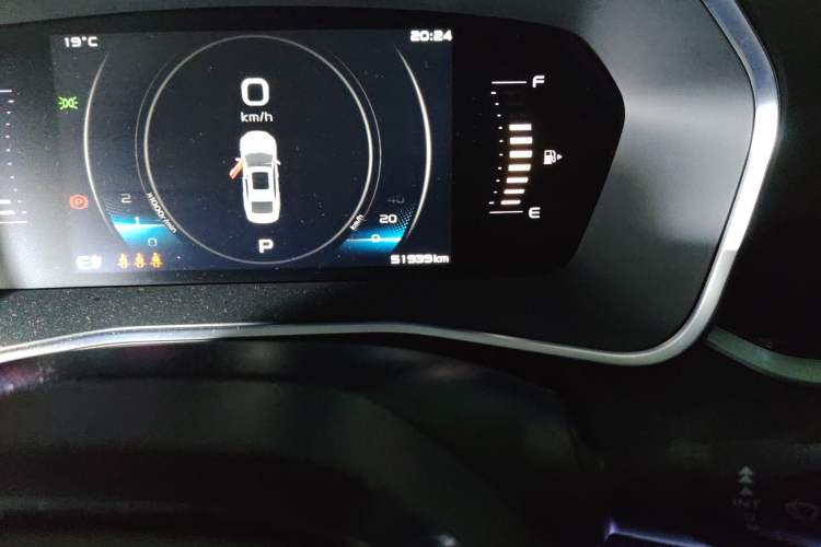 Used Geely Auto Preface 2021 2.0TD Luxury Version Odometer Close Up