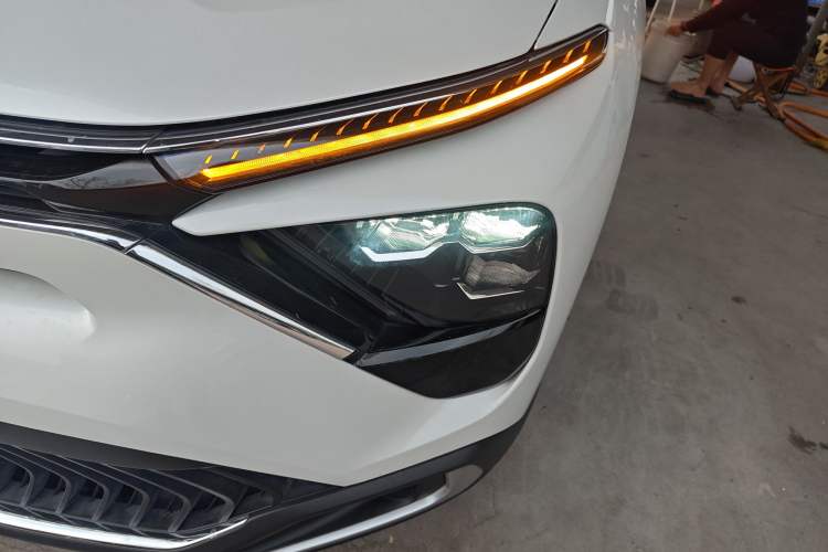 Used Citroen C5 X 2021 1.6T Enjoy the Extraordinary Left Front Headlight