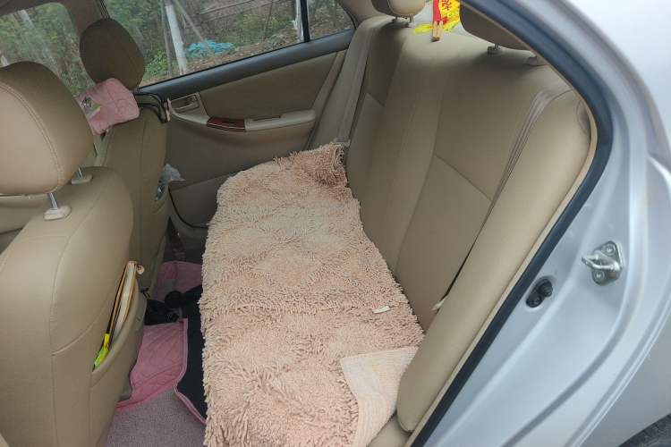 Used Toyota Corolla EX 2011 1.6L Automatic Classic Edition
