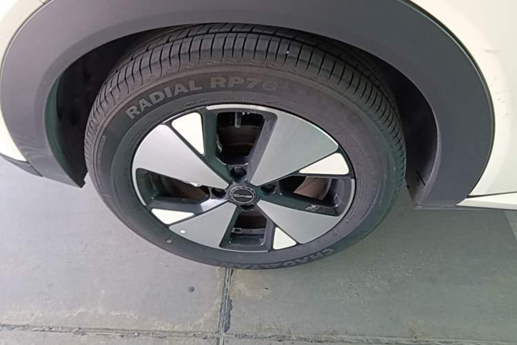Used BYD Dolphin 2023 420 km Fashion Edition
