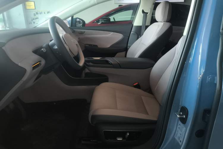 Used Hongqi Tiangong 05 2025 750 Smart Selection