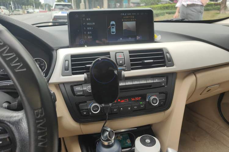 Used BMW 3 Series 2014 320Li Fashion Model
