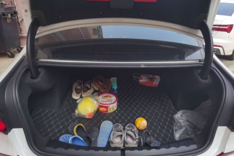 Used BMW 3 Series 2022 Restyled 320Li M Sport Package Trunk