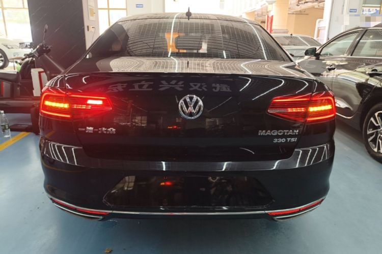 Used Volkswagen Magotan 2019 330TSI DSG Luxury Version China VI Standard