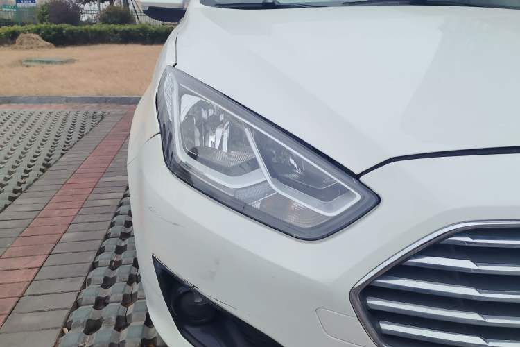 Used Ford Escort 2015 1.5L Automatic Comfort Edition