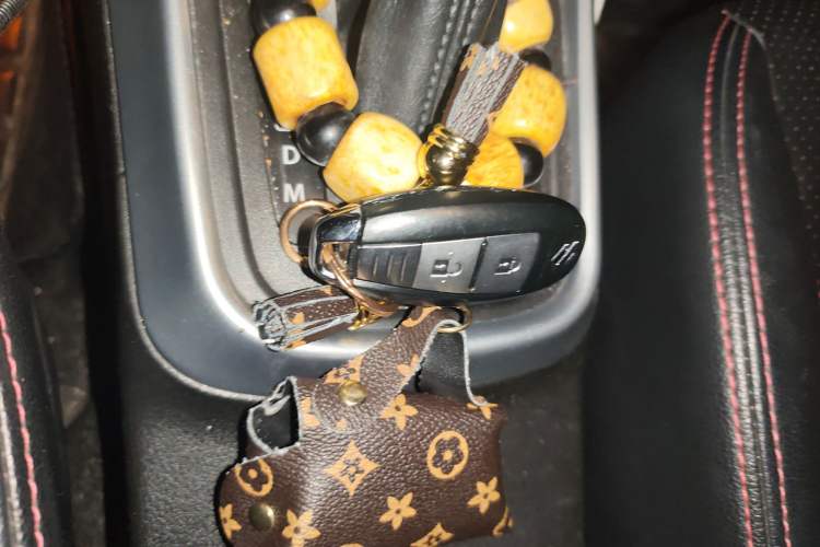 Used Suzuki S-Cross 2015 1.6L CVT Two-Wheel Drive Elite Version Vehicle Key