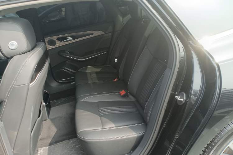 Used Hongqi H9 2020 2.0T Smart Connect Flagship Edition
