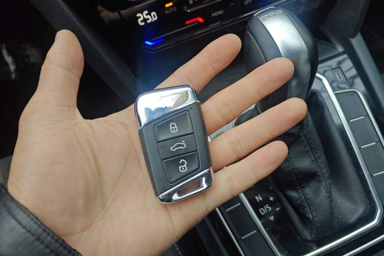 Used Volkswagen Magotan 2020 330TSI DSG Luxury Edition Vehicle Key