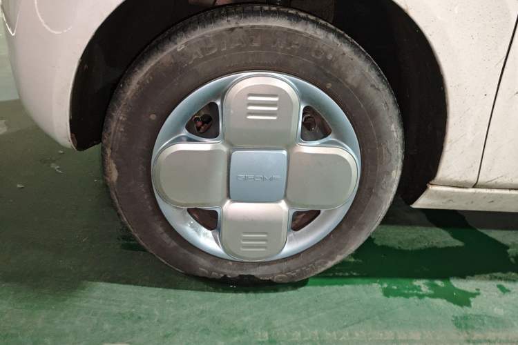 Used Geely Galaxy Panda 2023 Panda Mini 200km Endurance Bear
