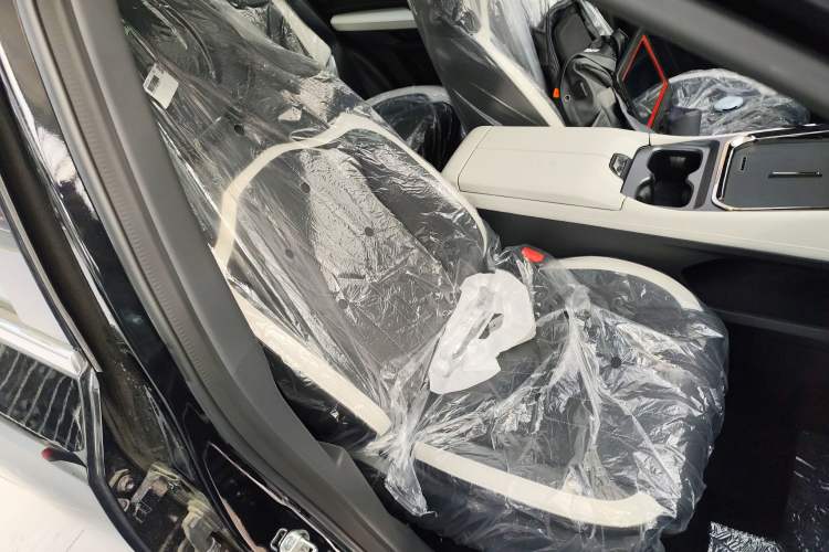 Used JETOUR Shanhai L6 2024 1.5TD DHT MAX Right Front Seat