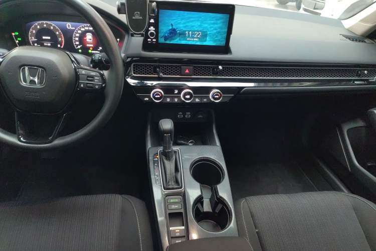 Used Honda Civic 2022 240TURBO CVT Dynamic Edition Audio And AC Panel