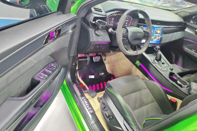 Used Lynk & Co 05 2022 05+ 2.0TD Automatic Exploration Edition
