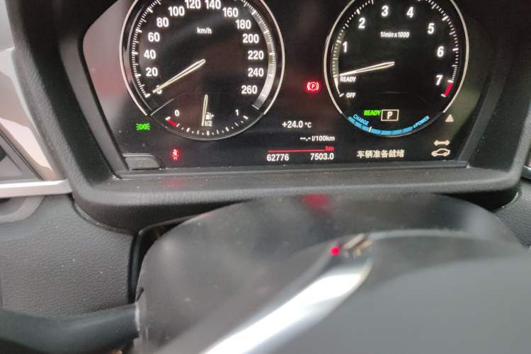 Used BMW X1 New Energy 2019 xDrive25Le Luxury Model Odometer Close Up