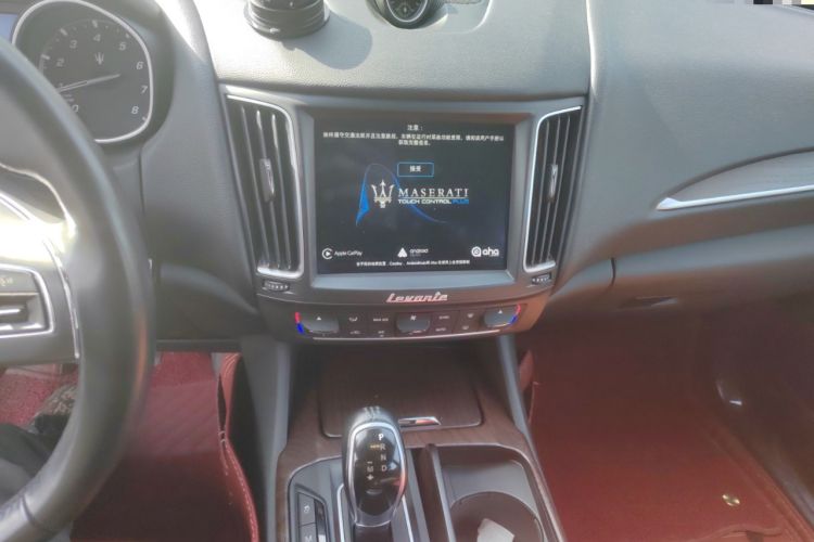 Used Maserati Levante 2018 3.0T Classic Edition Audio And AC Panel