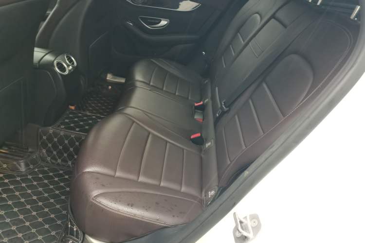 Used Mercedes-Benz GLC 2017 GLC 260 4MATIC Luxury Model
