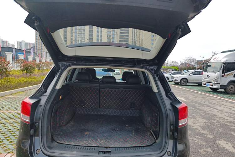 Used Hanteng X7 2016 1.5T Manual Luxury Edition