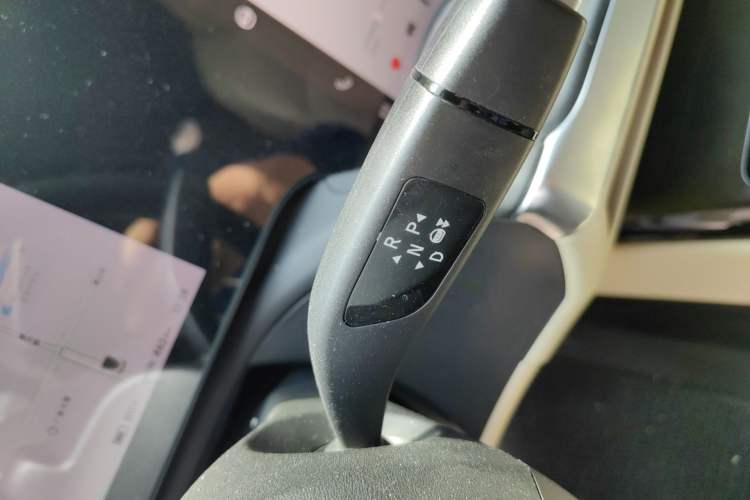 Used XPeng P7 2020 670N Gear Lever