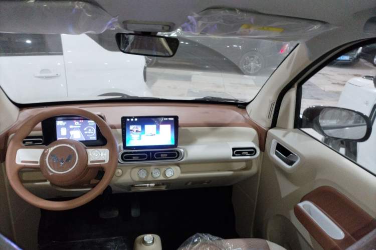 Used Wuling Hongguang MINIEV 2024 3rd Generation 215km Youth Edition