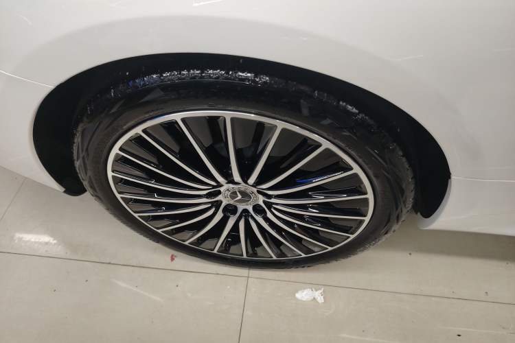 Used Mercedes-Benz CLE 2024 CLE 300 4MATIC Dynamic Coupe Right Rear Wheel Hub