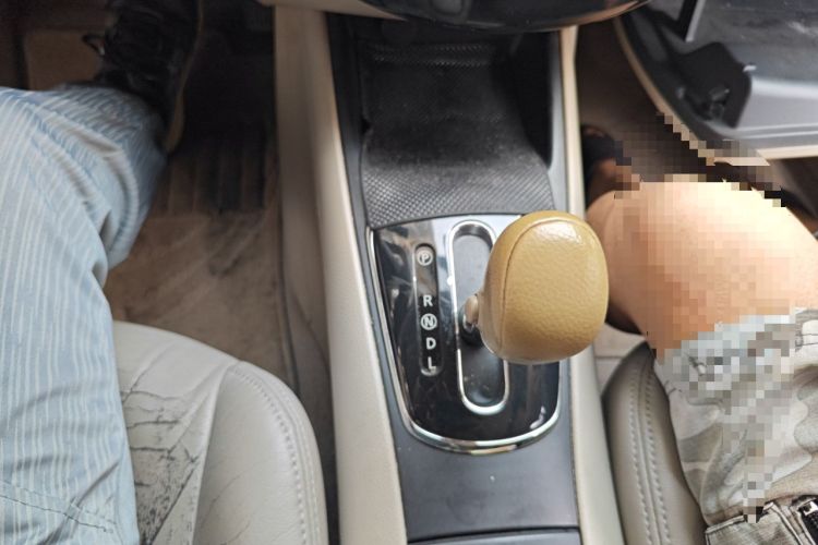 Used Nissan Tiida 2011 1.6L CVT Comfort Model