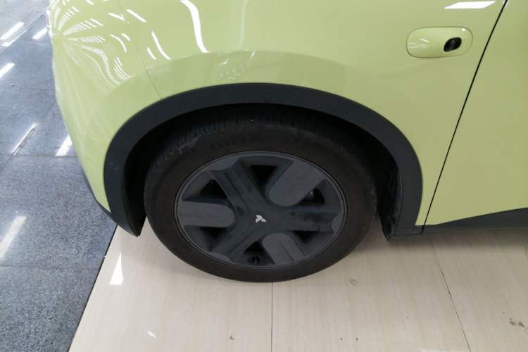 Used firefly 2025 Free Edition
