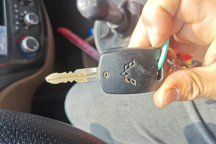 Used Wuling Rongguang 2014 1.2L S Standard Model
