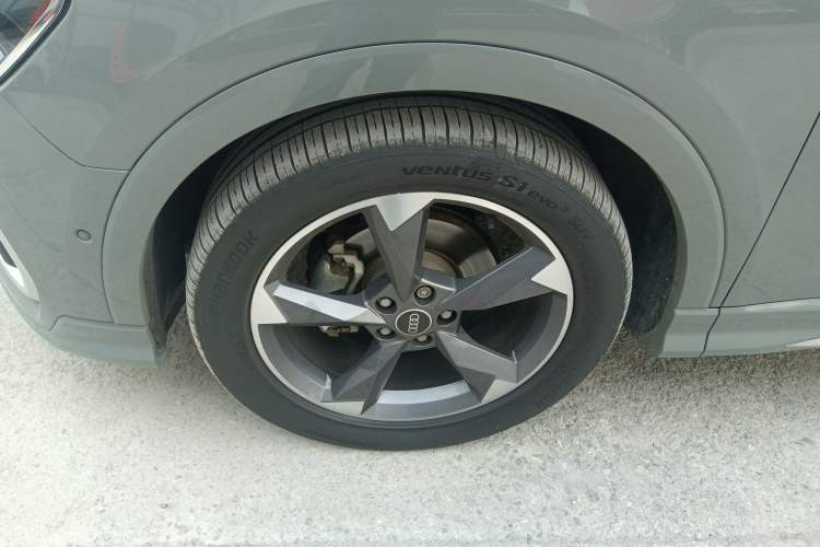 Used Audi Q3 2024 35 TFSI Fashion Dynamic Edition