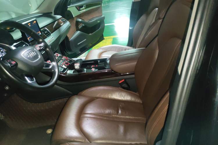 Used Audi A8 2013 A8L 50 TFSI quattro Comfort model Left Front Seat