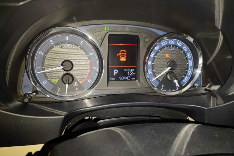 Used Toyota Corolla 2014 1.6L CVT GL-i