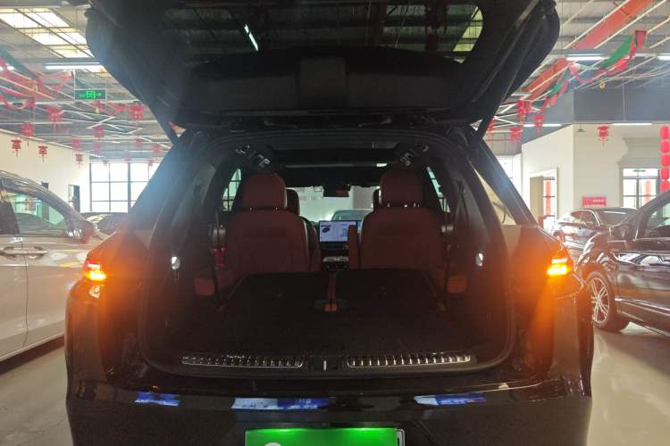 Used Li Auto L8 2023 Air model