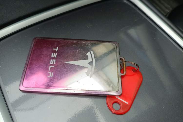 Used Tesla Model 3 2022 Rear-Wheel-Drive Version Vehicle Key